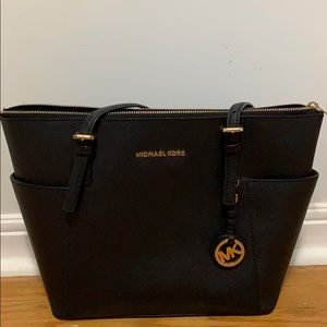 Michael Kors jet set leather tote bag